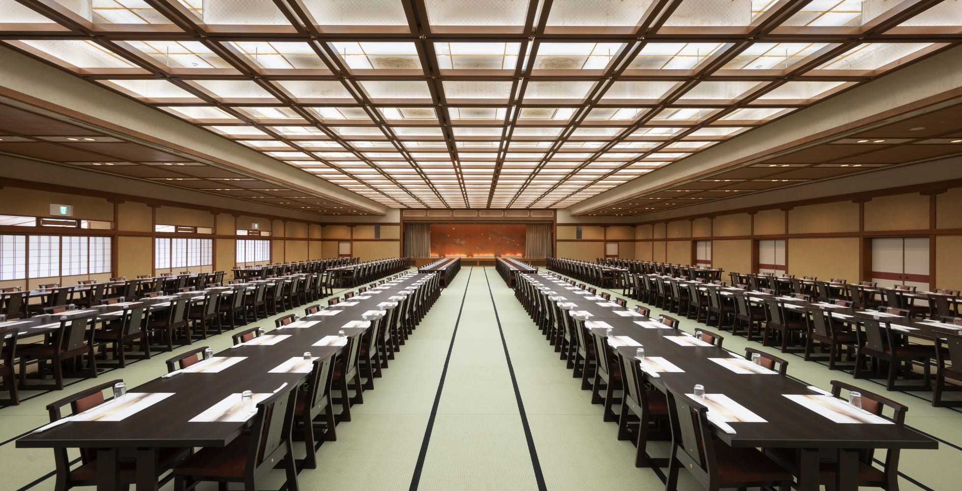 Large banquet room “HOJO”